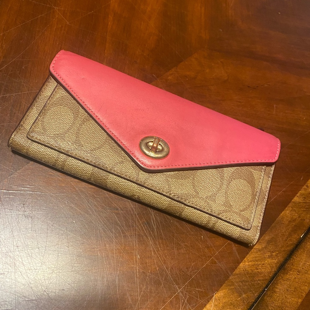 Coach Pink and Tan Signature Wallet - Picture 8 of 8
